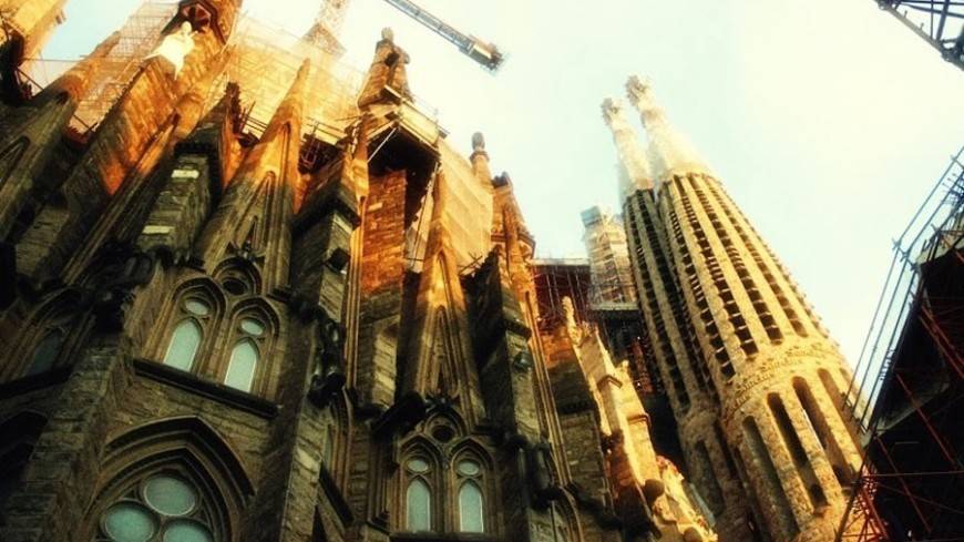 Власти Барселоны официально разрешили достроить собор Саграда Фамилия