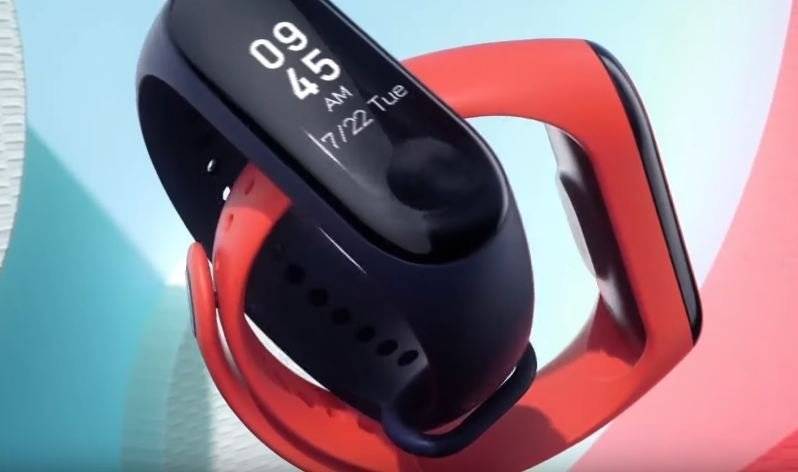 Новый фитнес-браслет Xiaomi Mi Band 4 стал доступен для предзаказа