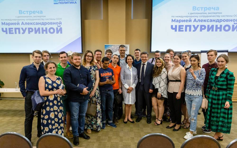 Петербургская Школа молодого политика запустила летний цикл «Открытых встреч»