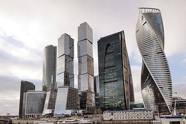 Переезд чиновников и цены на жилье в Москве-сити