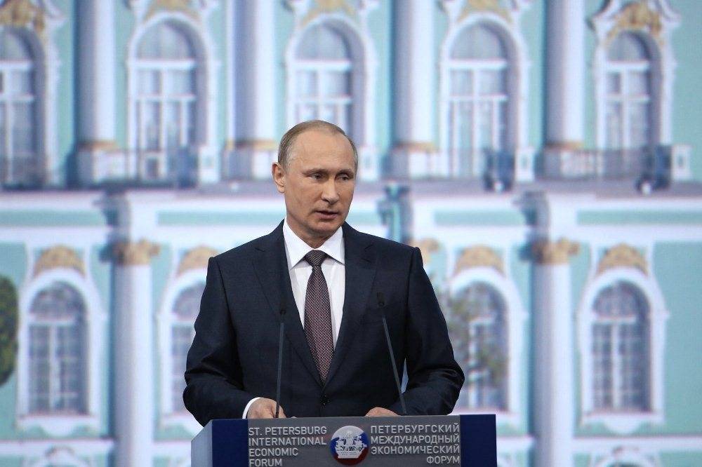 Путин призвал иностранный бизнес вкладываться в российские нацпроекты