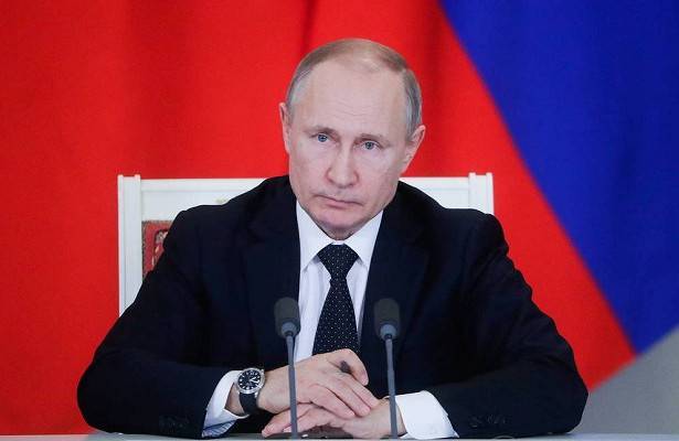 Путин заявил о кризисе в международной торговле