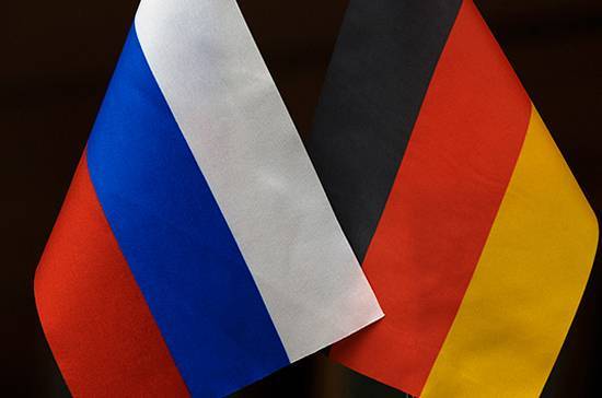 Валерий Пономарев - Мануэла Швезиг - Премьер Мекленбурга выступила за отмену санкций между Москвой и Берлином - pnp.ru - Россия - Германия
