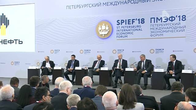 На ПМЭФ заключили 650 соглашений на 3,1 трлн рублей в 2019 году