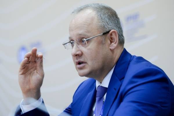 Советник Путина Антон Кобяков пообещал лично изучить дело журналиста Голунова