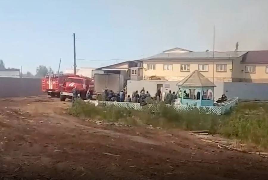 Пожар в колонии в Свердловской области ликвидирован
