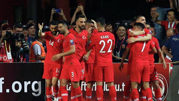 Сборная Турции обыграла Францию в матче отбора Евро-2020