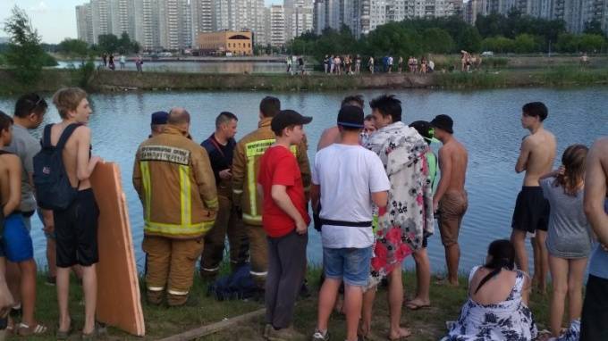 В парке Героев-Пожарных утонул подросток - piter.tv - Санкт-Петербург