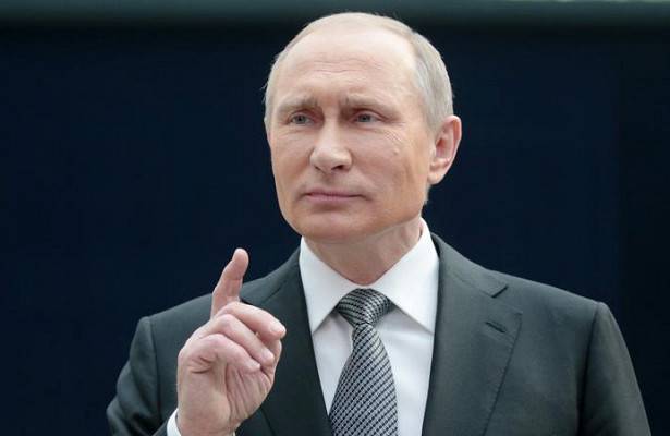 Эксперт: рейтингу Путина ничего не угрожает