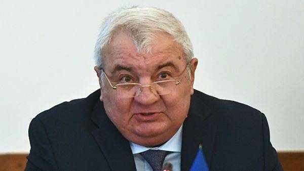 Экс-генсеку ОДКБ Хачатурову не дали выехать из Армении