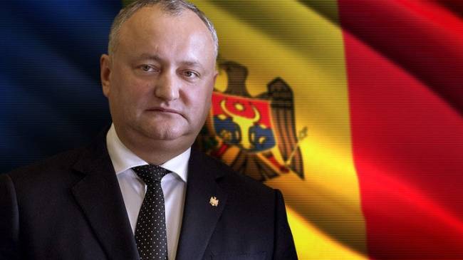 Демократы отстранили от власти президента Молдавии