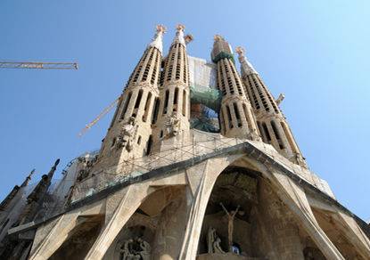 Спустя 137 лет Собор Гауди в Барселоне получил разрешение на завершение строительства