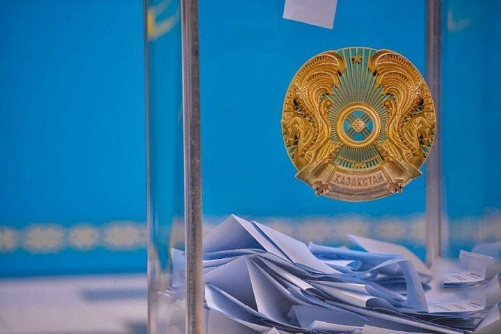 День выборов в Казахстане: явка избирателей уже превысила 50%