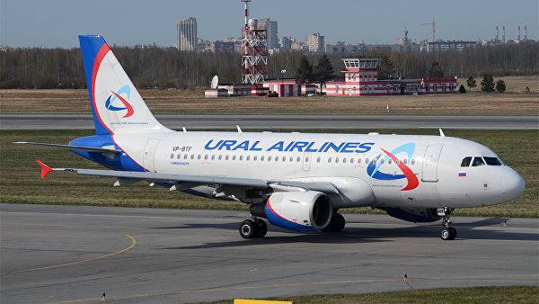 Названа причина экстренной посадки самолета Airbus A320 в Пулково