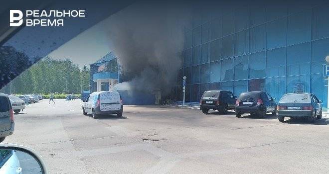 Соцсети: в Нижнекамске произошел пожар в «Эссене»