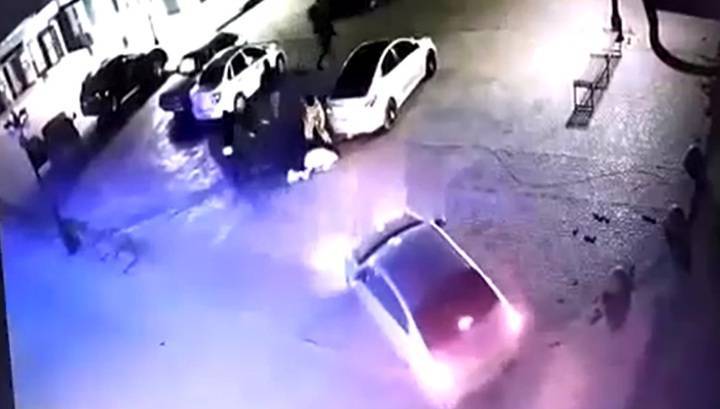 На видео попала расправа над мужчиной, расстрелянным у бара в Оренбургской области