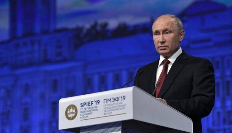 Путин: Будем выстраивать экономические отношения на основе равноправия