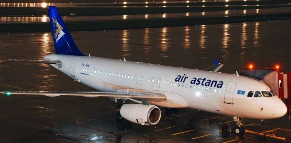 Самолет "Эйр Астаны" совершил вынужденную посадку в Москве