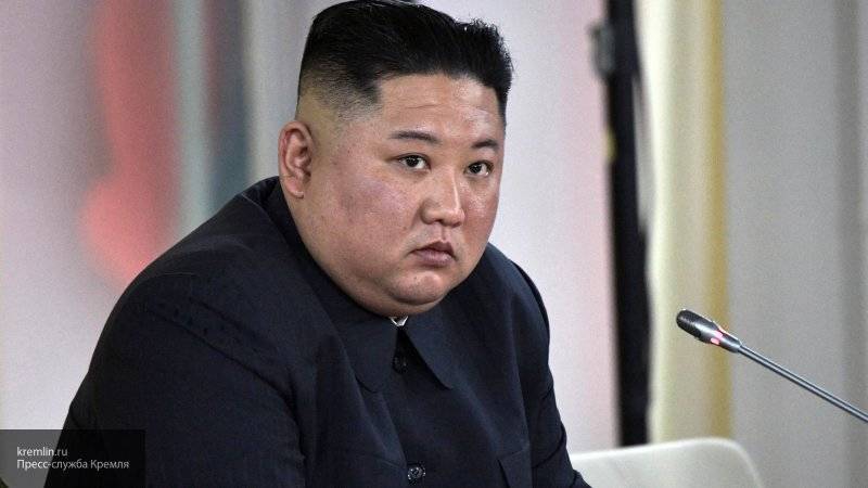 Ким Чен Ына заподозрили в скармливании провинившегося генерала голодным пираньям