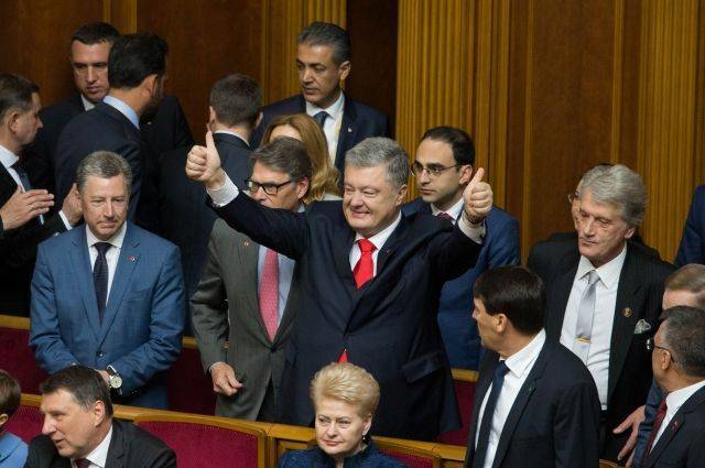 Порошенко сообщил, что готов стать премьер-министром Украины