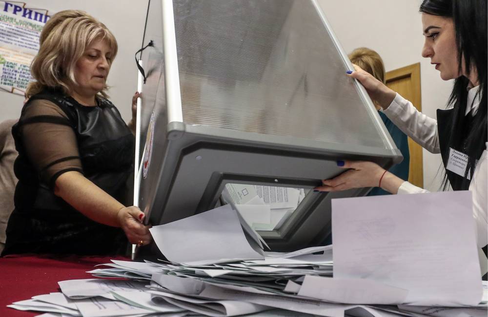 В Южной Осетии завершилось голосование на выборах в парламент