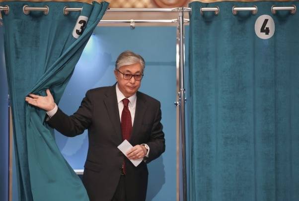 Экзитполы показали победу Токаева на выборах президента Казахастана