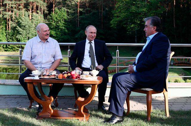 Неформальная встреча Путина и Лукашенко прошла в Минске