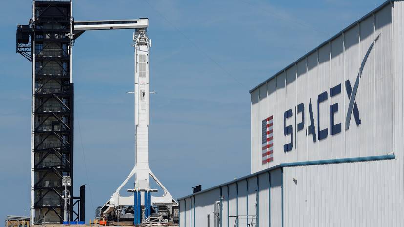 В SpaceX рассказали о потере связи с тремя спутниками