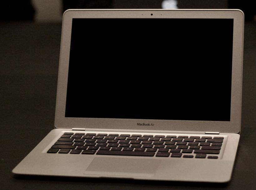 Корпорация Apple тайно отозвала MacBook Air 2018 года