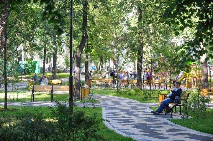 Свыше 400 дворов на северо-востоке Москвы благоустроят до конца лета