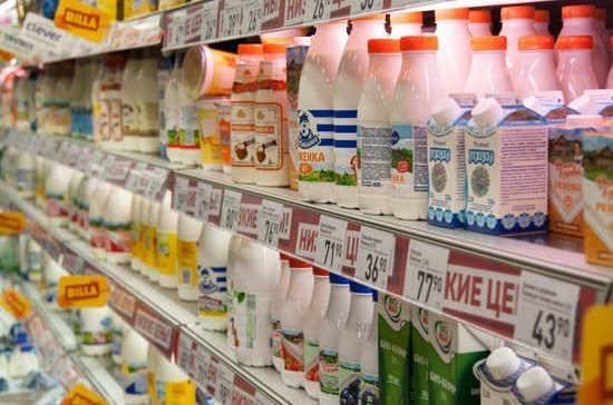 Натуральную «молочку» поставят на отдельные полки магазинов