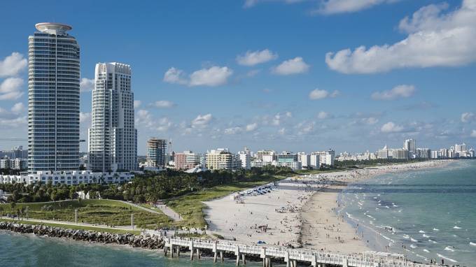 В США умерла женщина, которая порезала ногу на пляжах Флориды