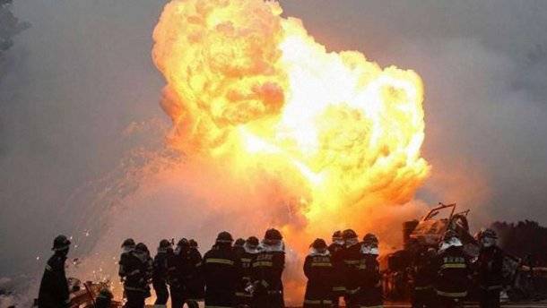 В Китае при взрыве на химическом заводе погибли люди