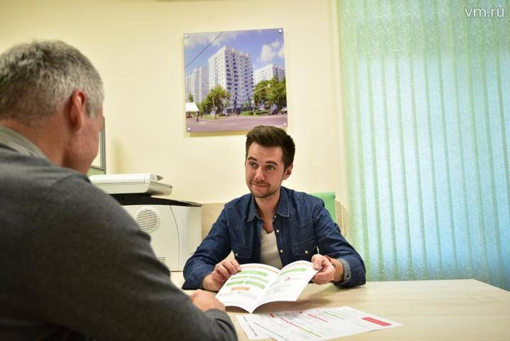 Тысячи москвичей зарегистрировали право собственности на жилье по реновации