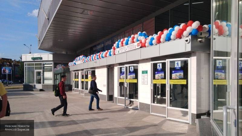 Станция метро "Академическая" открылась после ремонта в Петербурге