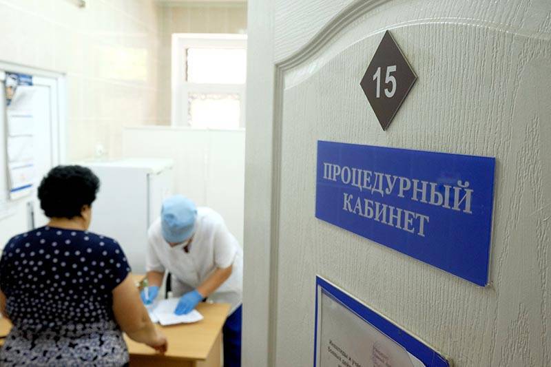 Собянин: Более 40 тысяч москвичей получают меданализы в электронном виде