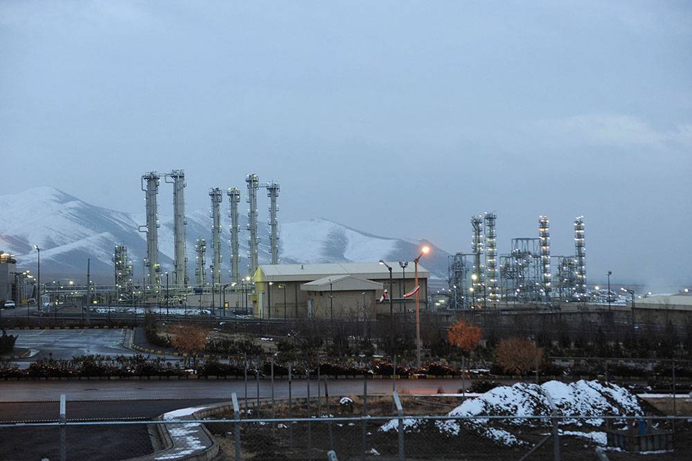 Иран превысил запасы обогащенного урана, разрешенные ядерной сделкой