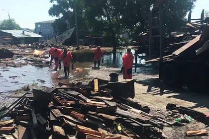 Жертвы потопа в Иркутской области обвинили строителей дамбы в наводнении