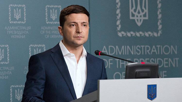 Зеленский заявил о "хрупкой надежде" на прекращение огня в Донбассе