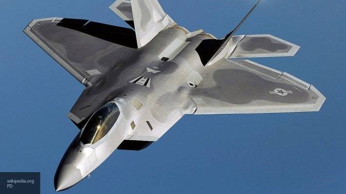 США направляют в Катар истребители F-22 Raptor
