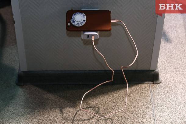 Сосногорец получил зарядное устройство вместо телефона