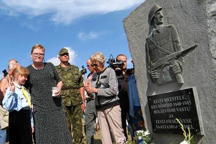 В Эстонии сочли хорошей идеей восстановить памятник эсэсовцам
