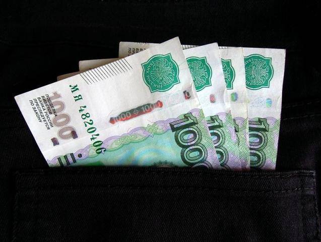Подлинность российских банкнот можно будет определить с помощью приложения