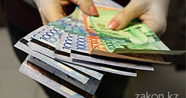 В Казахстане сократят срок выплаты возмещения вкладчикам