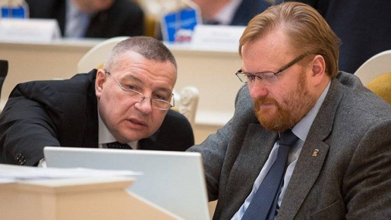 Милонову посоветовали внимательнее относиться к депутатским полномочиям