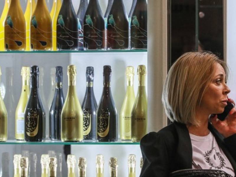 Правительство внесло в Госдуму законопроект о новых акцизах на вино