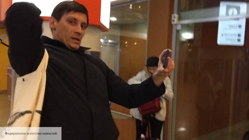 Уличенный в подделке подписей Гудков уверяет общественность в «чистоте кампании»