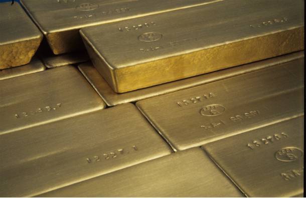 По примеру России: Китай избавляется от доллара и закупается золотом