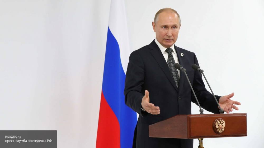 Путин исключил возможность влияния российских блогеров на выборы в США