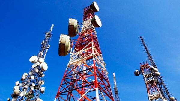 Сотовым операторам предложат бесплатные частоты для 5G взамен на покупку российского «железа»